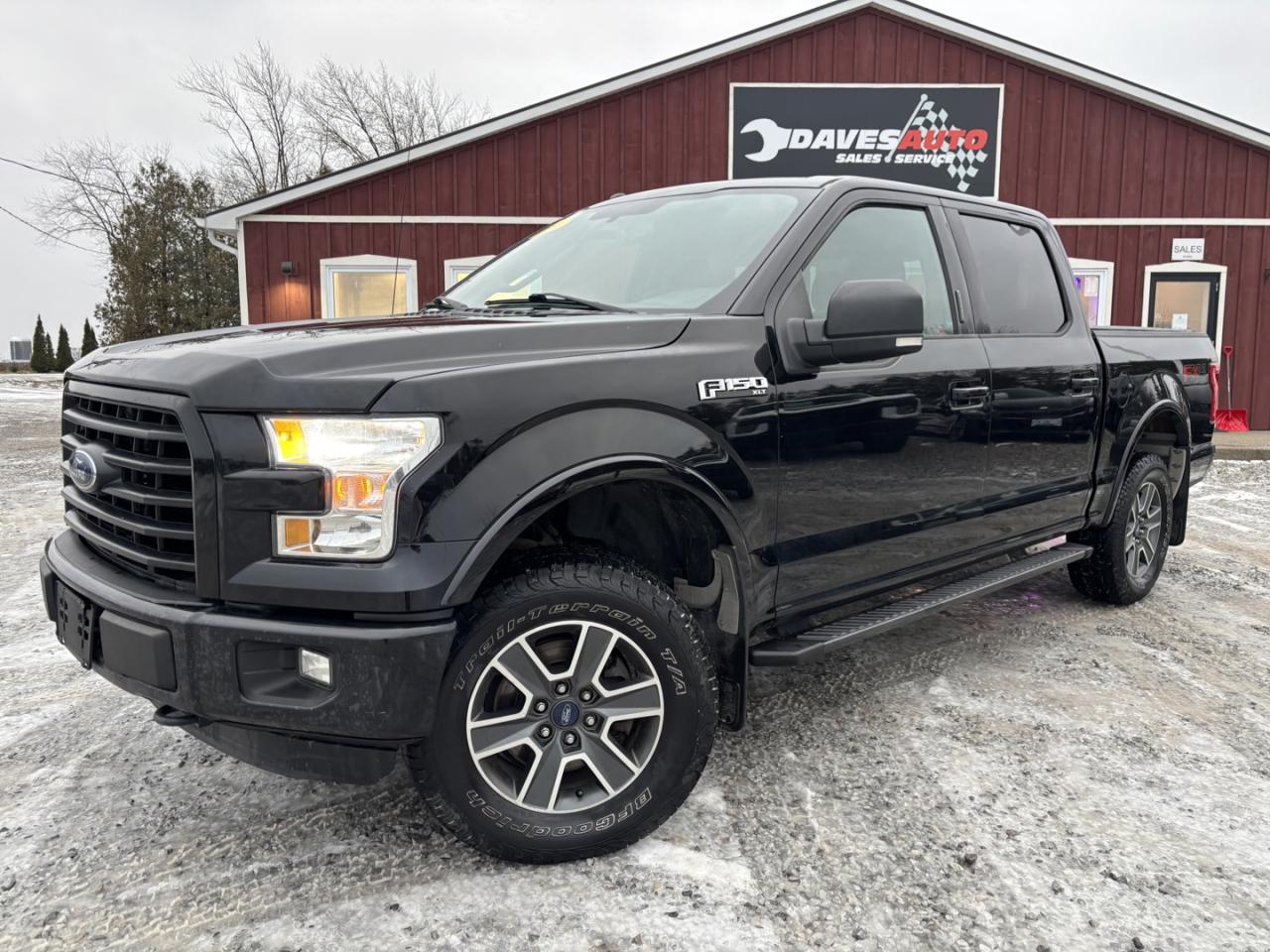 2016 Ford F-150 XLT Photo0