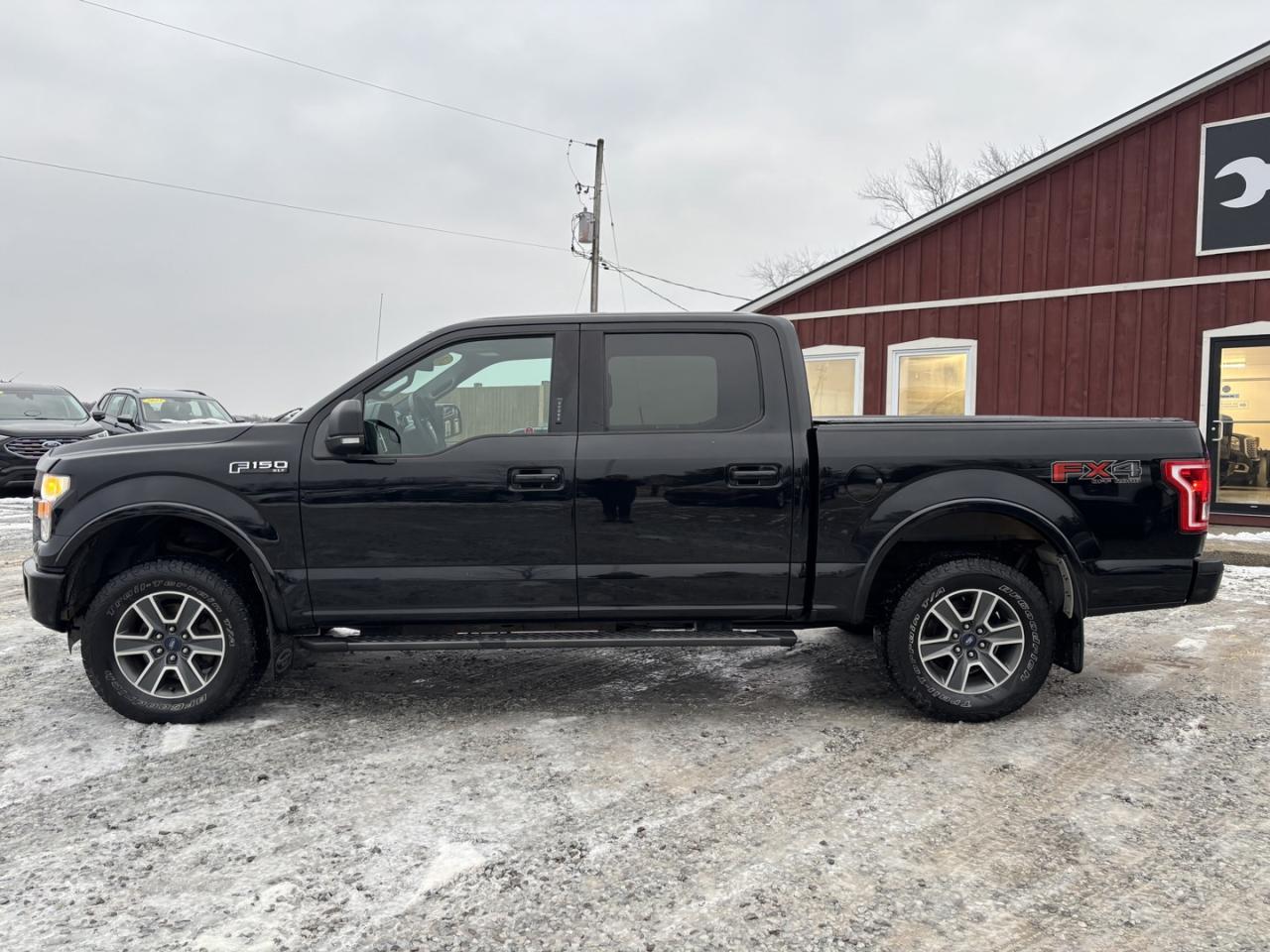 2016 Ford F-150 XLT Photo