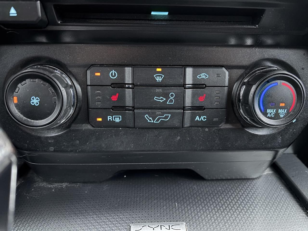 2016 Ford F-150 XLT Photo