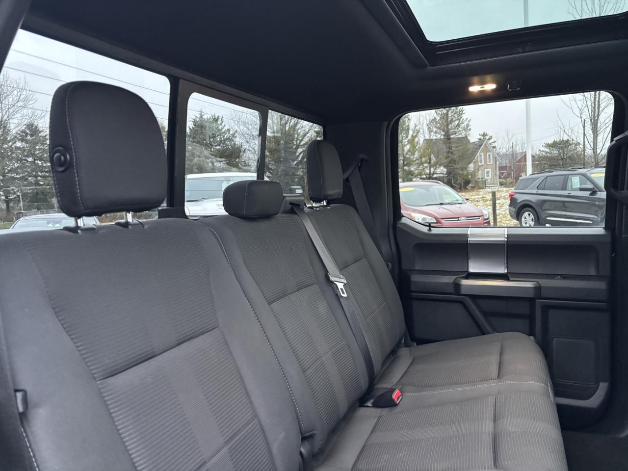 2016 Ford F-150 XLT Photo