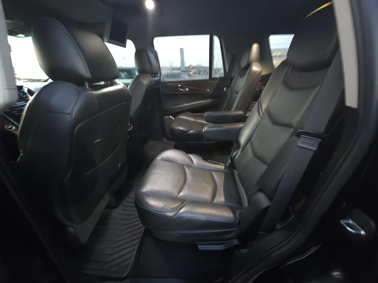 2016 Cadillac Escalade PREMIUM, SHORT BASE, NAVI, DVD, AS IS SPECIAL Photo