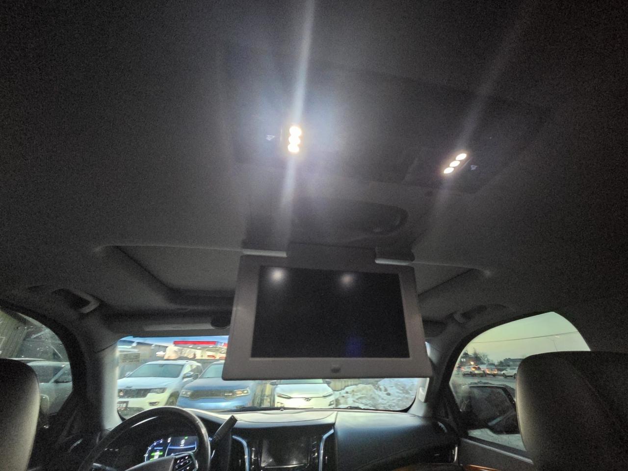 2016 Cadillac Escalade PREMIUM, SHORT BASE, NAVI, DVD, AS IS SPECIAL Photo