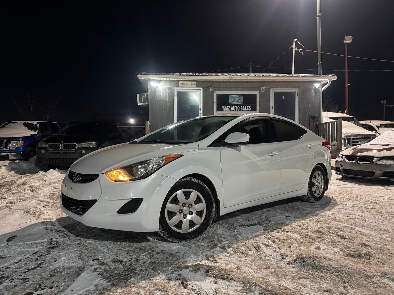 2011 Hyundai Elantra GL Photo3