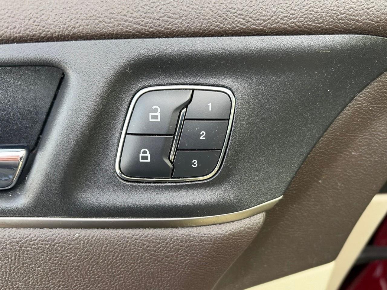 2015 Lincoln MKC AWD 4DR Photo