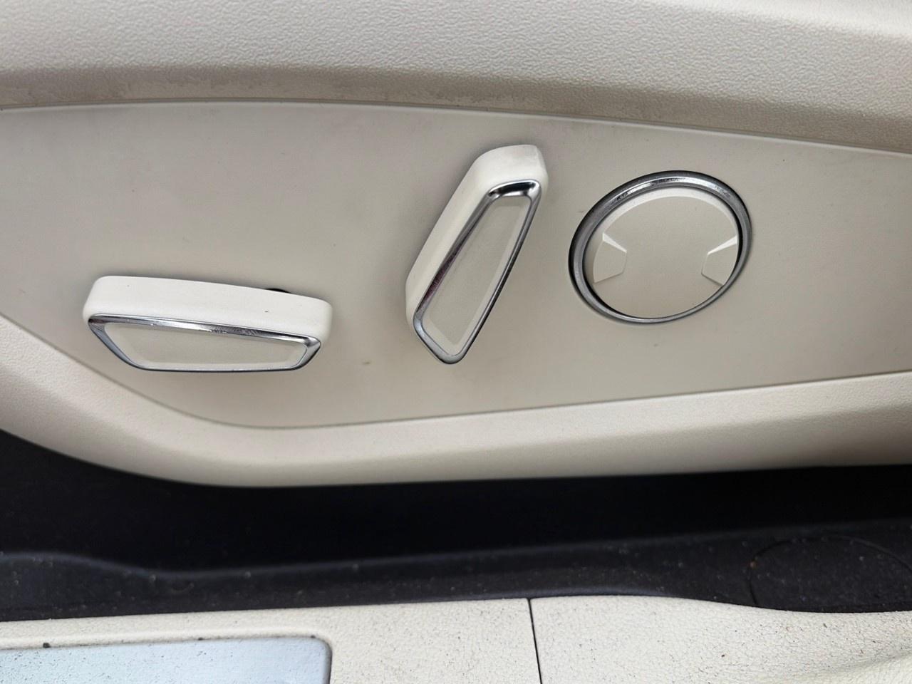 2015 Lincoln MKC AWD 4DR Photo