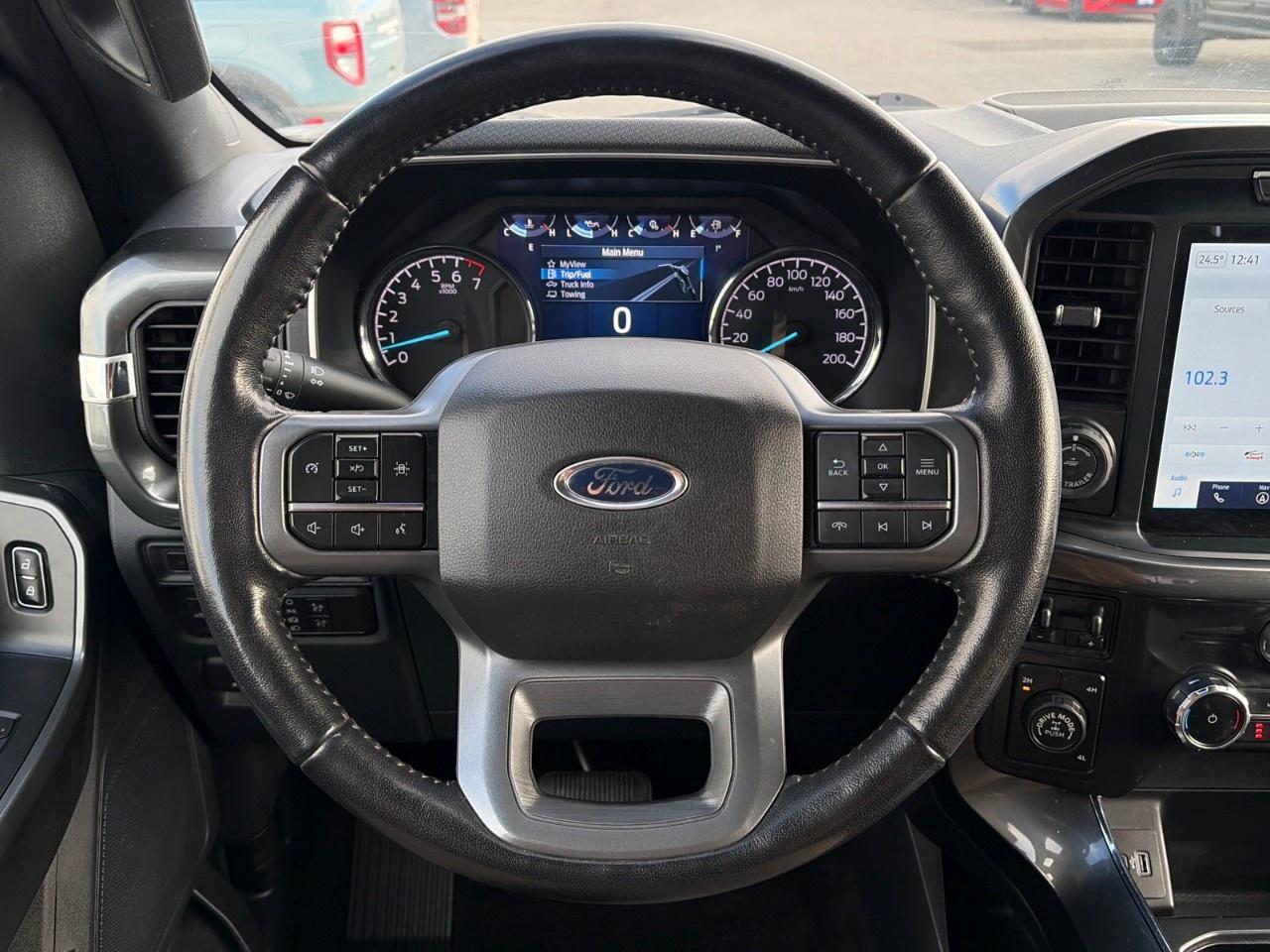 2022 Ford F-150 XLT 4WD SuperCrew 5.5' Box Photo