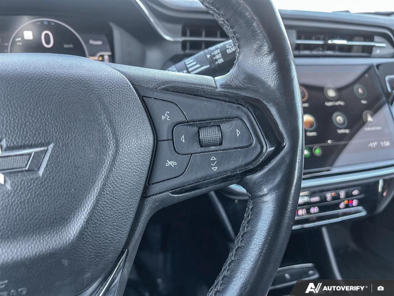 2023 Chevrolet Bolt EUV Premier HEATED AND VENTILATED SEATS | POWER SUNROOF | NAVI Photo