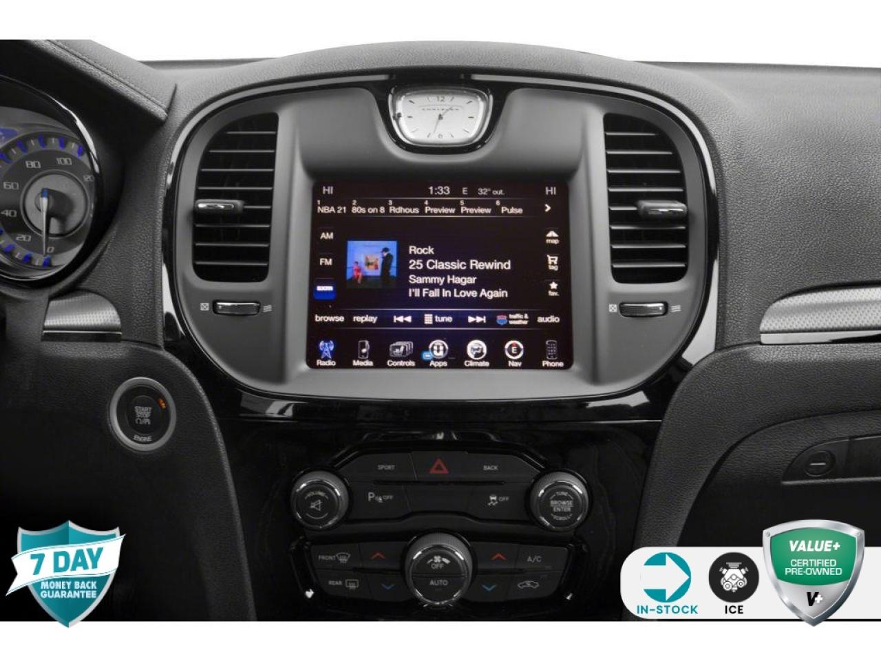 2018 Chrysler 300 REMOTE START | HEATED SEATS | APPLE CARPLAY/ANDROI Photo