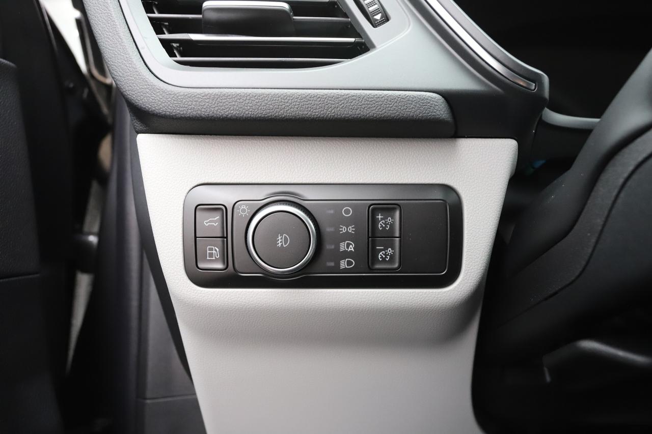 2026 Ford Escape Platinum AWD Photo