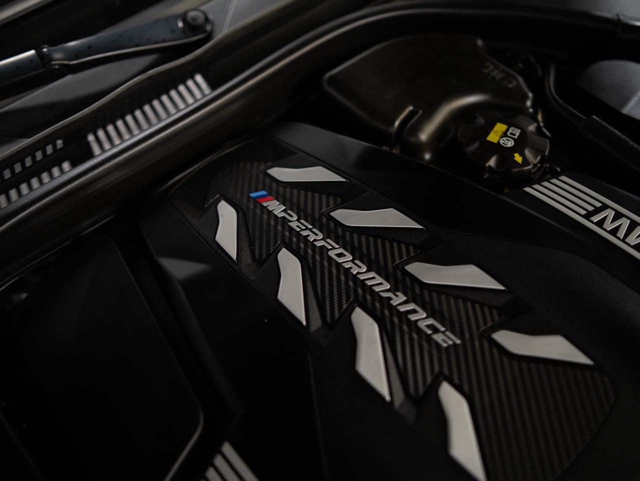 2021 BMW 8 Series M850i | GRAN COUPE | EXECUTIVE & CARBON PKG Photo