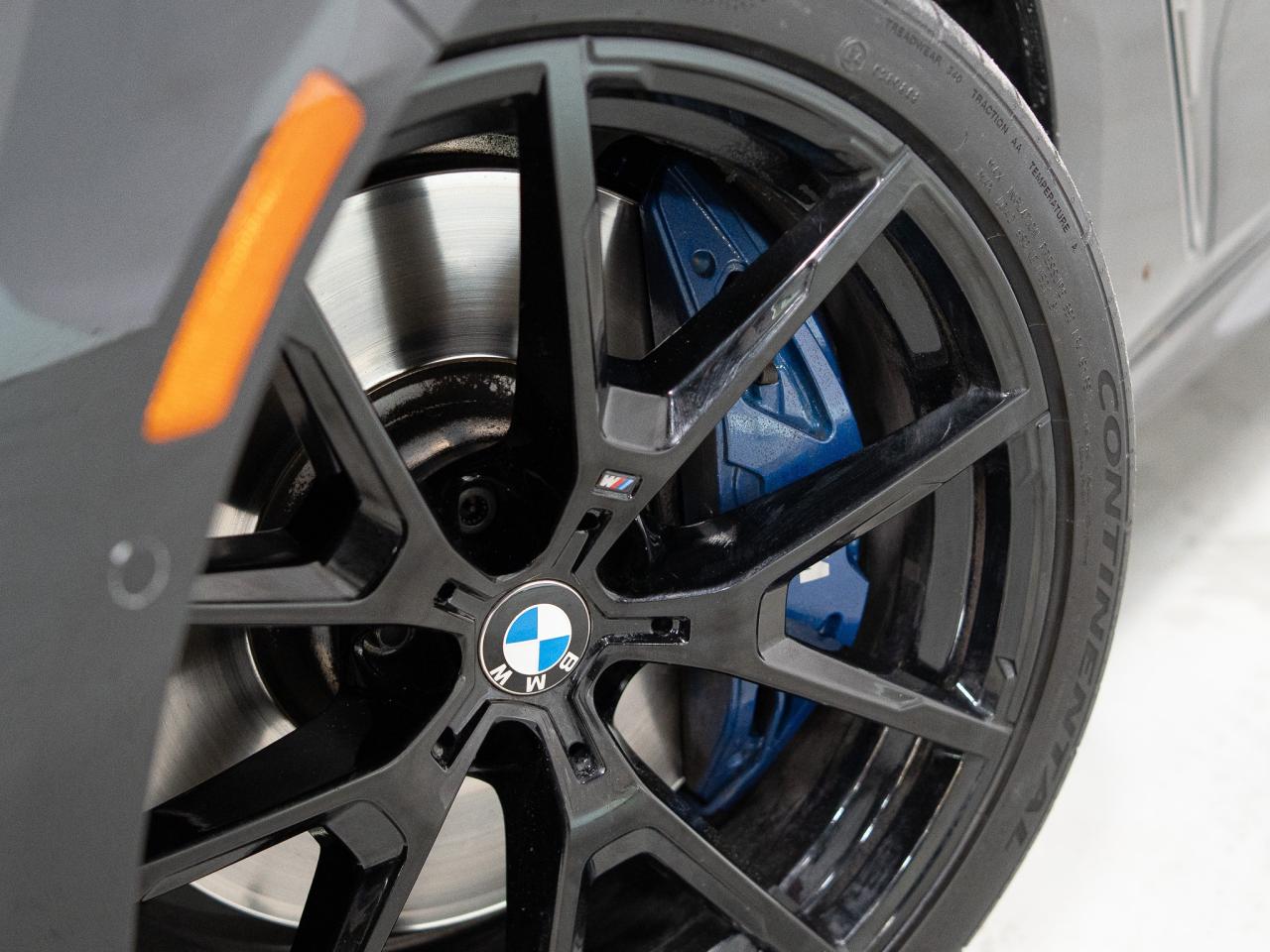 2021 BMW 8 Series M850i | GRAN COUPE | EXECUTIVE & CARBON PKG Photo