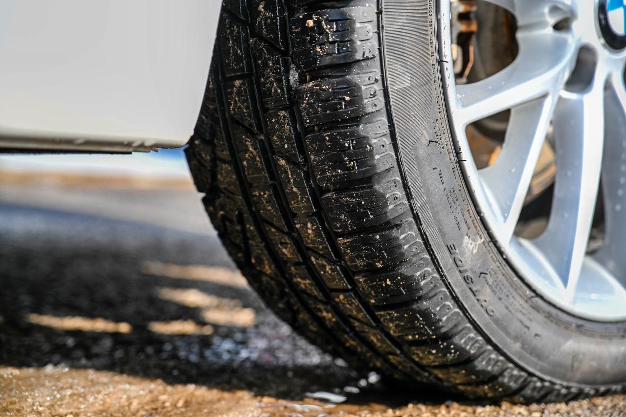 2018 BMW 2 Series 230I | XDRIVE | RED LEATHER | NAVI | SUN ROOF Photo