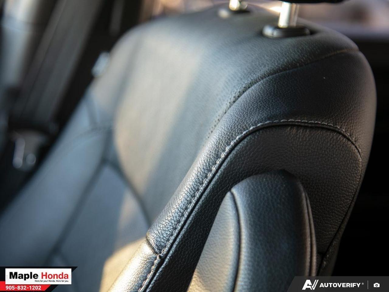 2023 Honda Passport Leather Seats| Navigation| Heated Seats| Sunroof| Photo