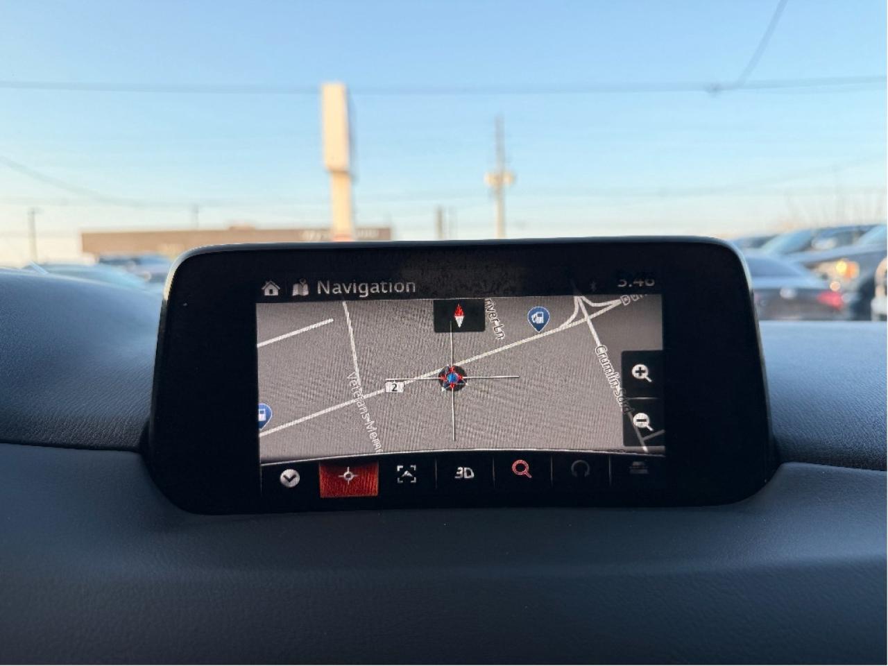 2017 Mazda CX-5 AWD, Leather, Navi, BackUp Cam, Drives Great !! Photo