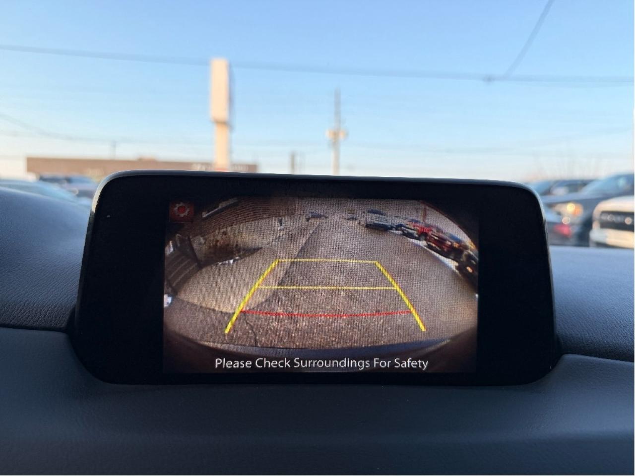 2017 Mazda CX-5 AWD, Leather, Navi, BackUp Cam, Drives Great !! Photo