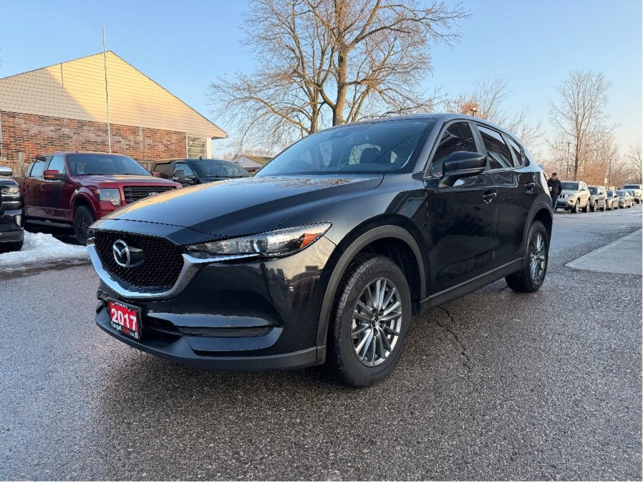 2017 Mazda CX-5 AWD, Leather, Navi, BackUp Cam, Drives Great !! Photo