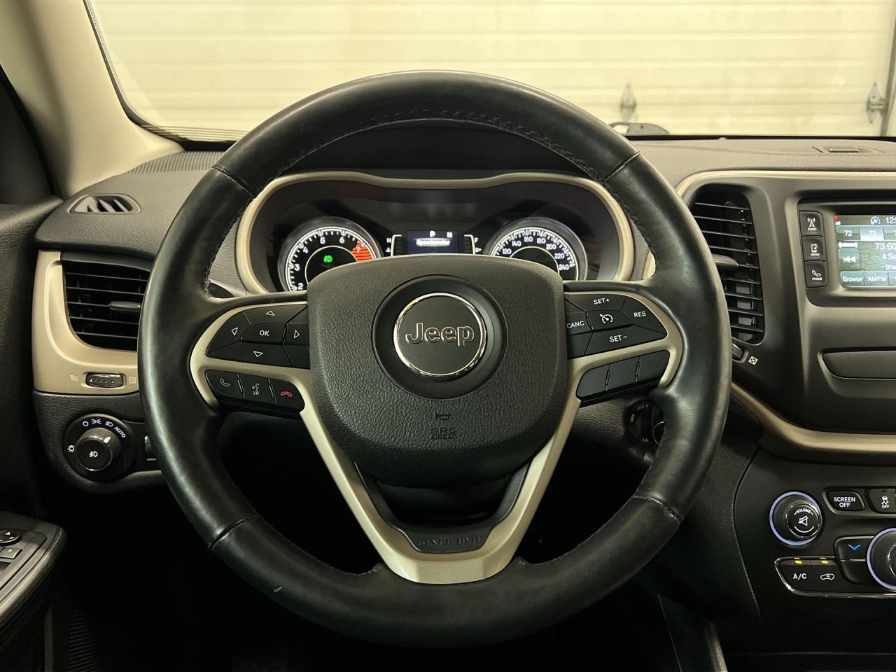 2016 Jeep Cherokee NORTH 4X4 | HTS SEATS | REMOTE START | ALLOYS |A/C Photo