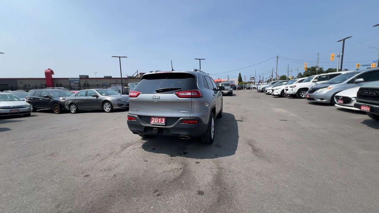 2016 Jeep Cherokee NORTH 4X4 | HTD SEATS | REMOTE START | ALLOYS |A/C Photo