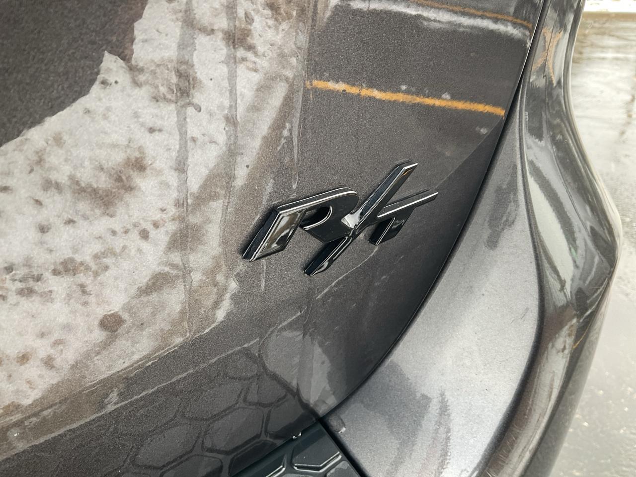 2021 Dodge Durango BLACKTOP SRT APPEARANCE TOW & GO V8 / SUNROOF Photo