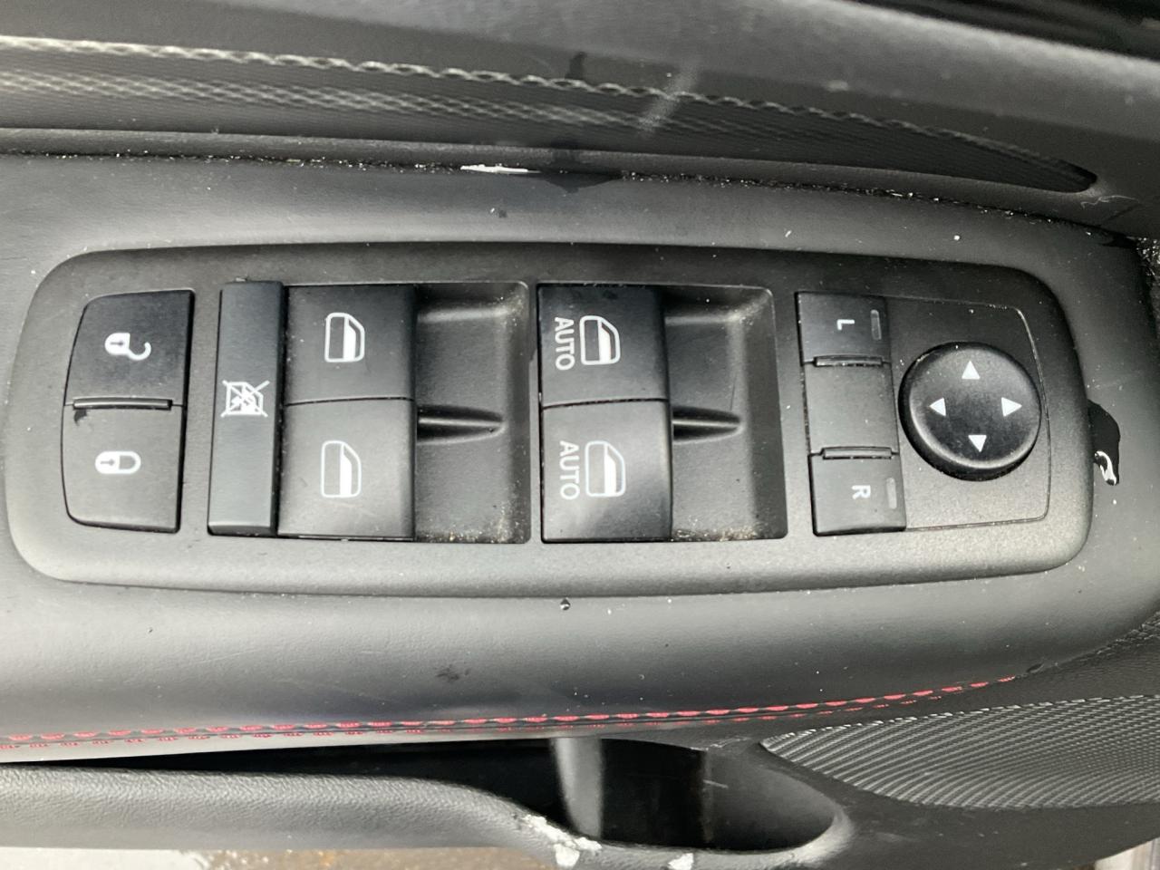 2021 Dodge Durango BLACKTOP SRT APPEARANCE TOW & GO V8 / SUNROOF Photo