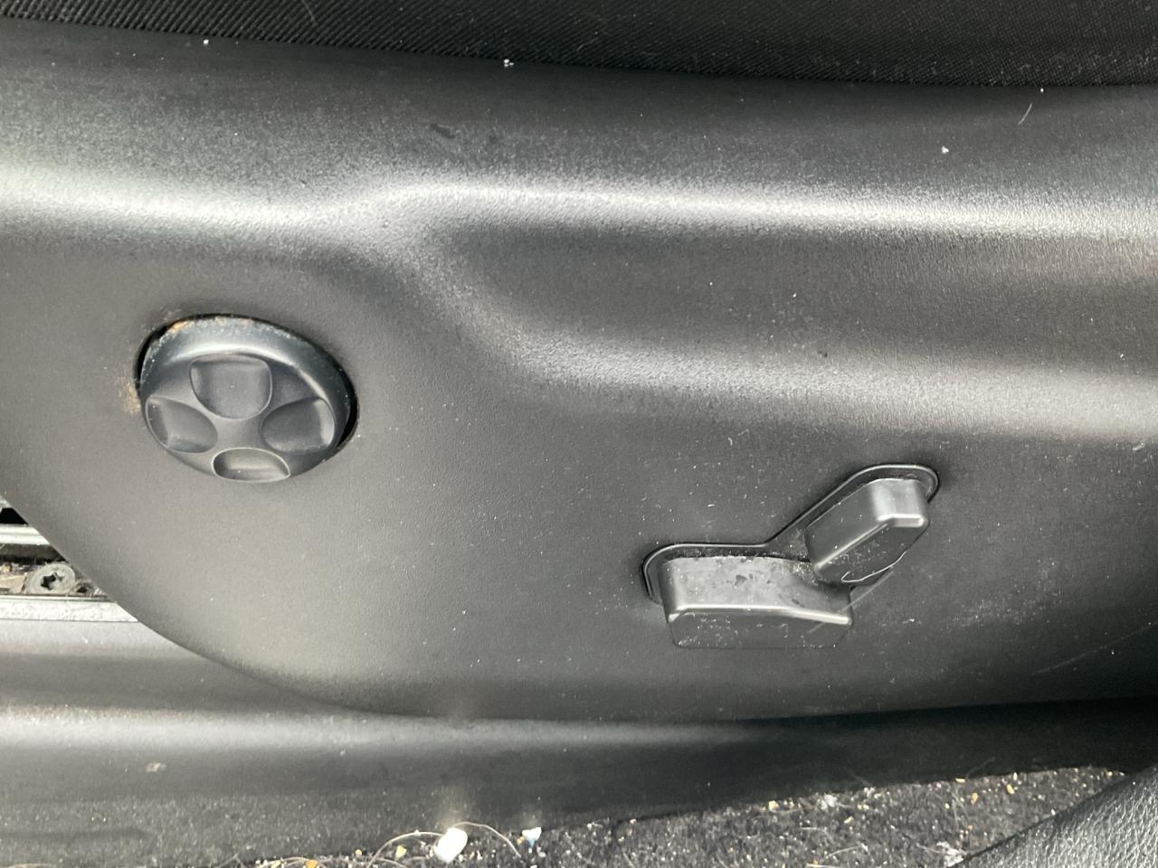 2021 Dodge Durango BLACKTOP SRT APPEARANCE TOW & GO V8 / SUNROOF Photo