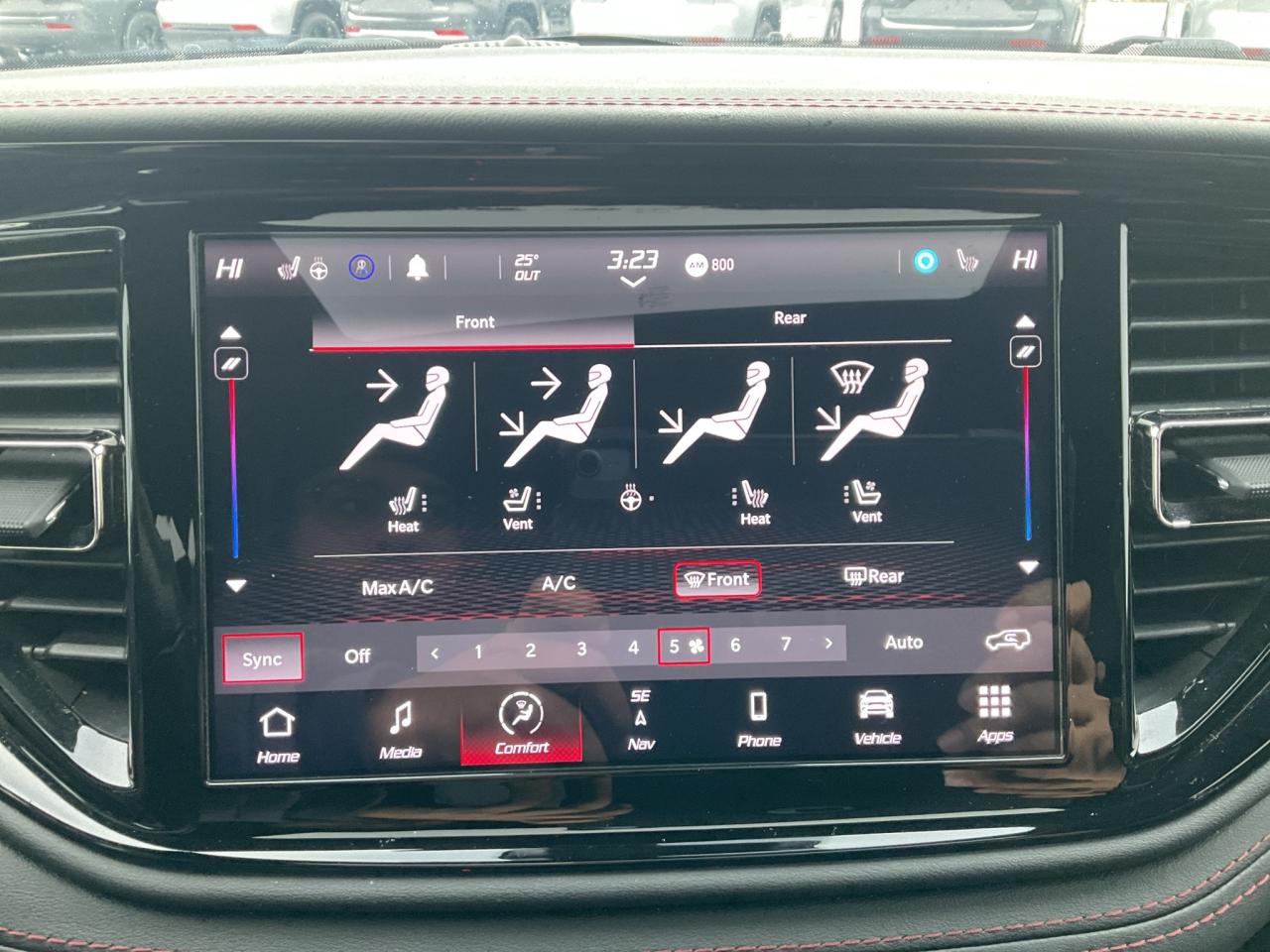 2021 Dodge Durango BLACKTOP SRT APPEARANCE TOW & GO V8 / SUNROOF Photo