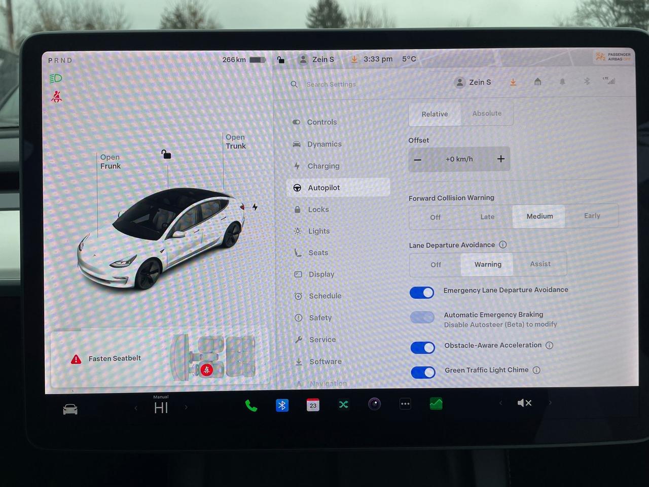 2021 Tesla Model 3 Standard Range Plus *WHITE INTERIOR, HEATED SEATS* Photo