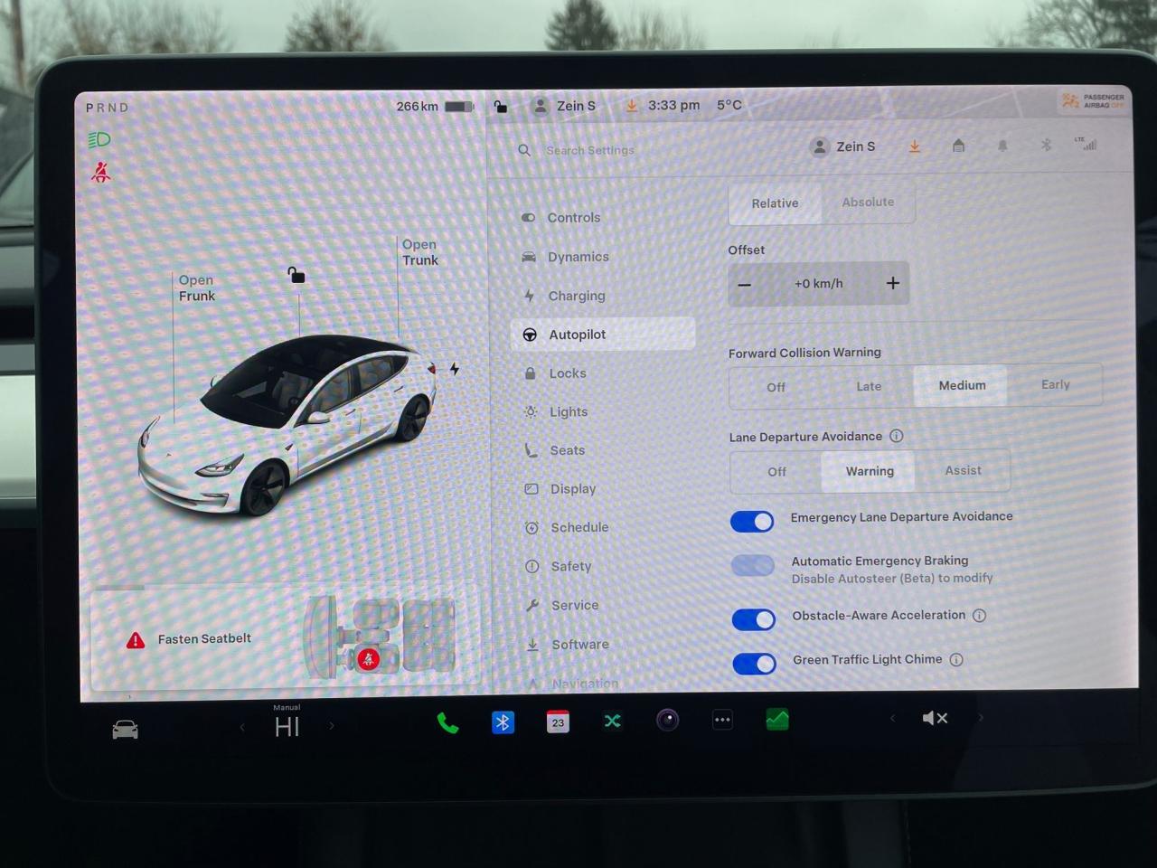 2021 Tesla Model 3 Standard Range Plus *WHITE INTERIOR, HEATED SEATS* Photo