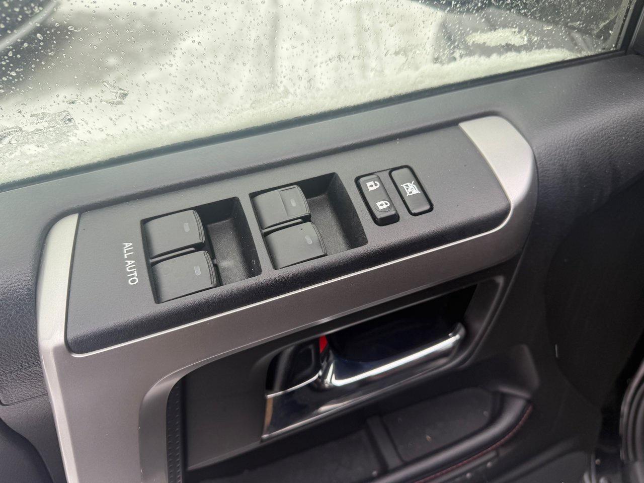 2018 Toyota 4Runner SR5 Limited Photo