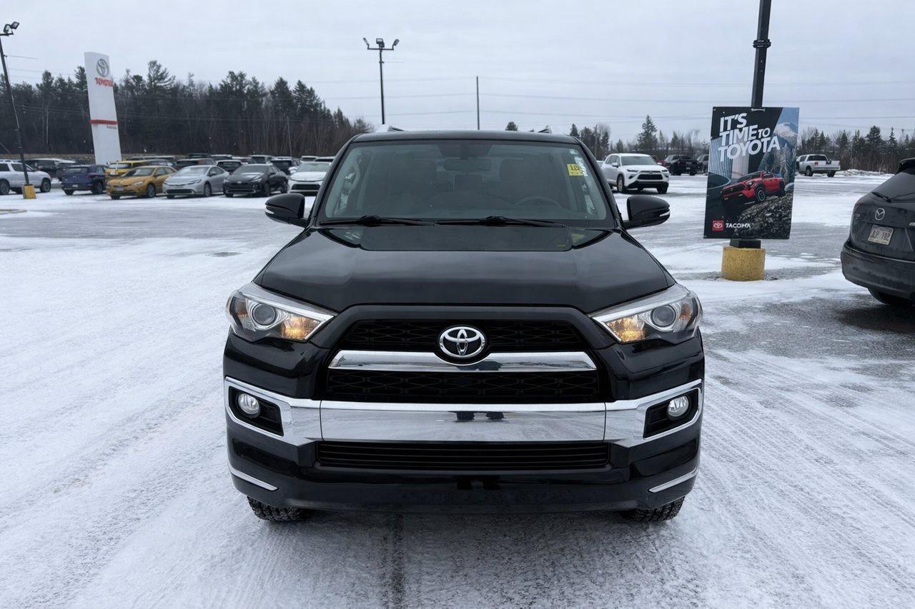 2018 Toyota 4Runner SR5 Limited Photo1