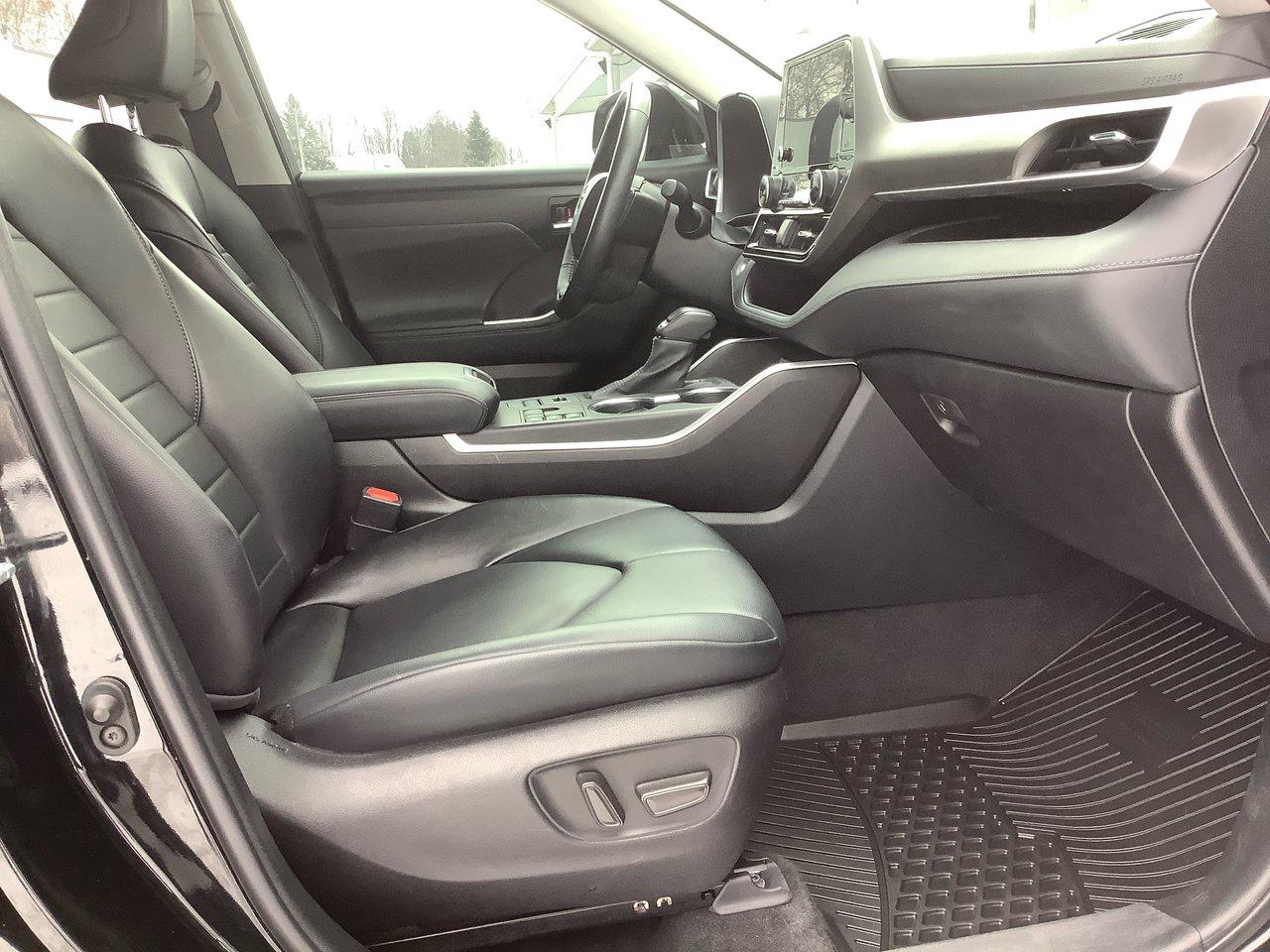 2023 Toyota Highlander  Photo