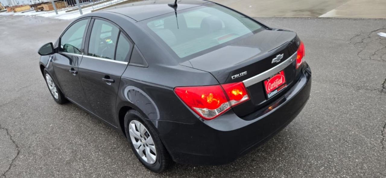 2014 Chevrolet Cruze 1LT Auto 4dr Sedan Automatic Photo