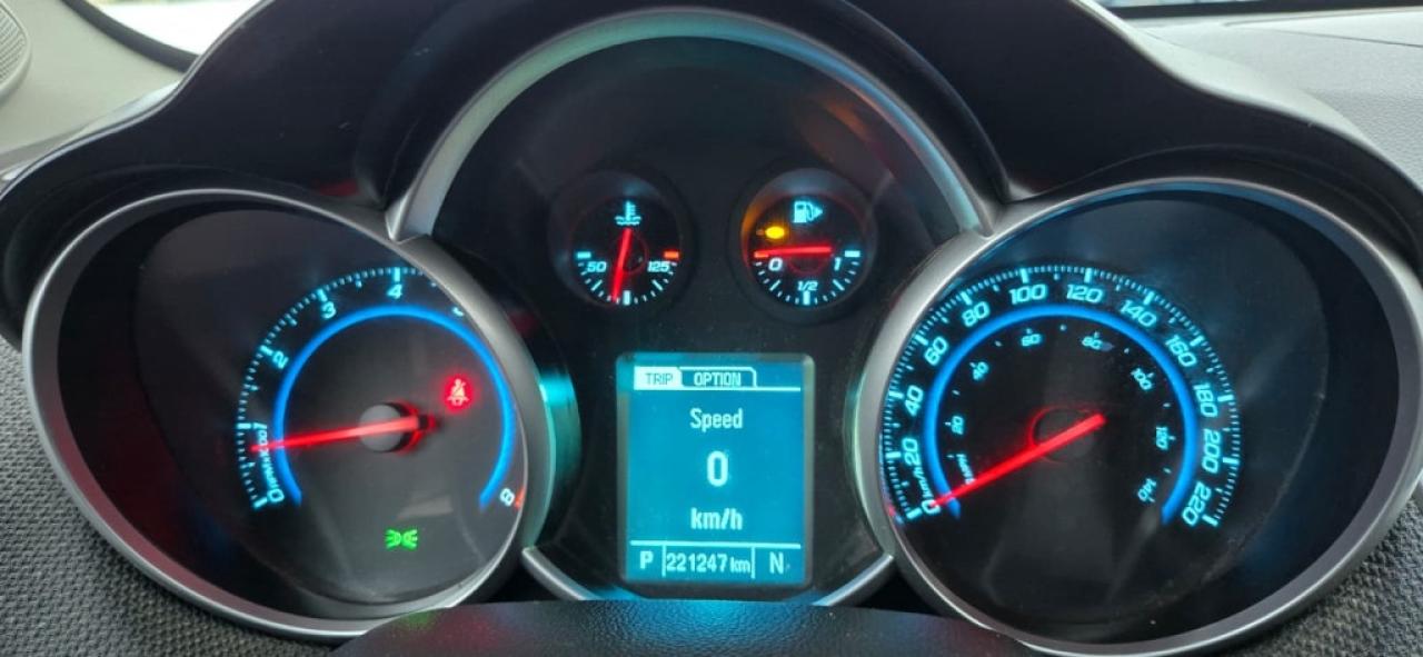 2014 Chevrolet Cruze 1LT Auto 4dr Sedan Automatic Photo