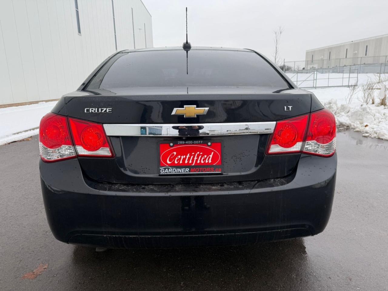 2015 Chevrolet Cruze 4dr SEDAN Photo