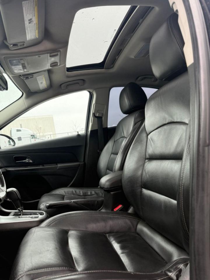 2015 Chevrolet Cruze 4dr SEDAN Photo