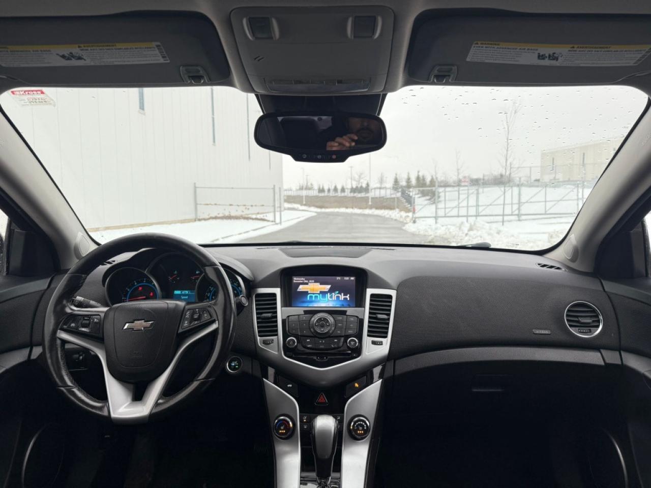 2015 Chevrolet Cruze 4dr SEDAN Photo