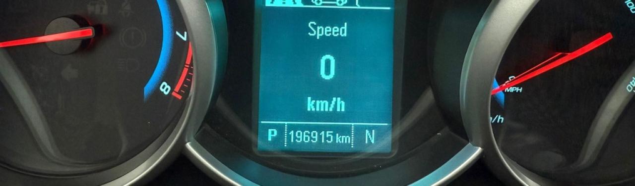 2015 Chevrolet Cruze 4dr SEDAN Photo