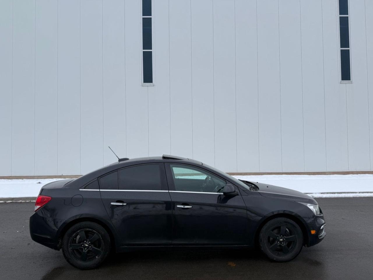 2015 Chevrolet Cruze 4dr SEDAN Photo
