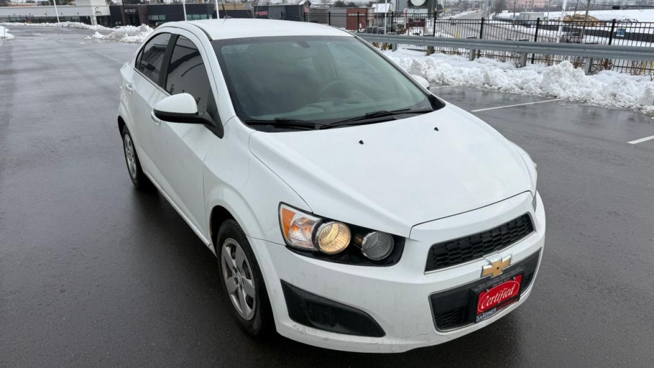 2014 Chevrolet Sonic 4DR SEDAN Photo3