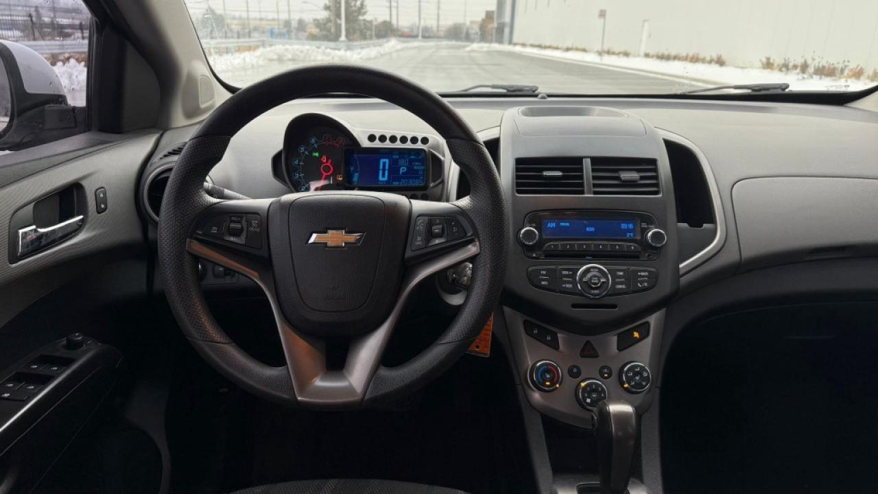 2014 Chevrolet Sonic 4DR SEDAN Photo