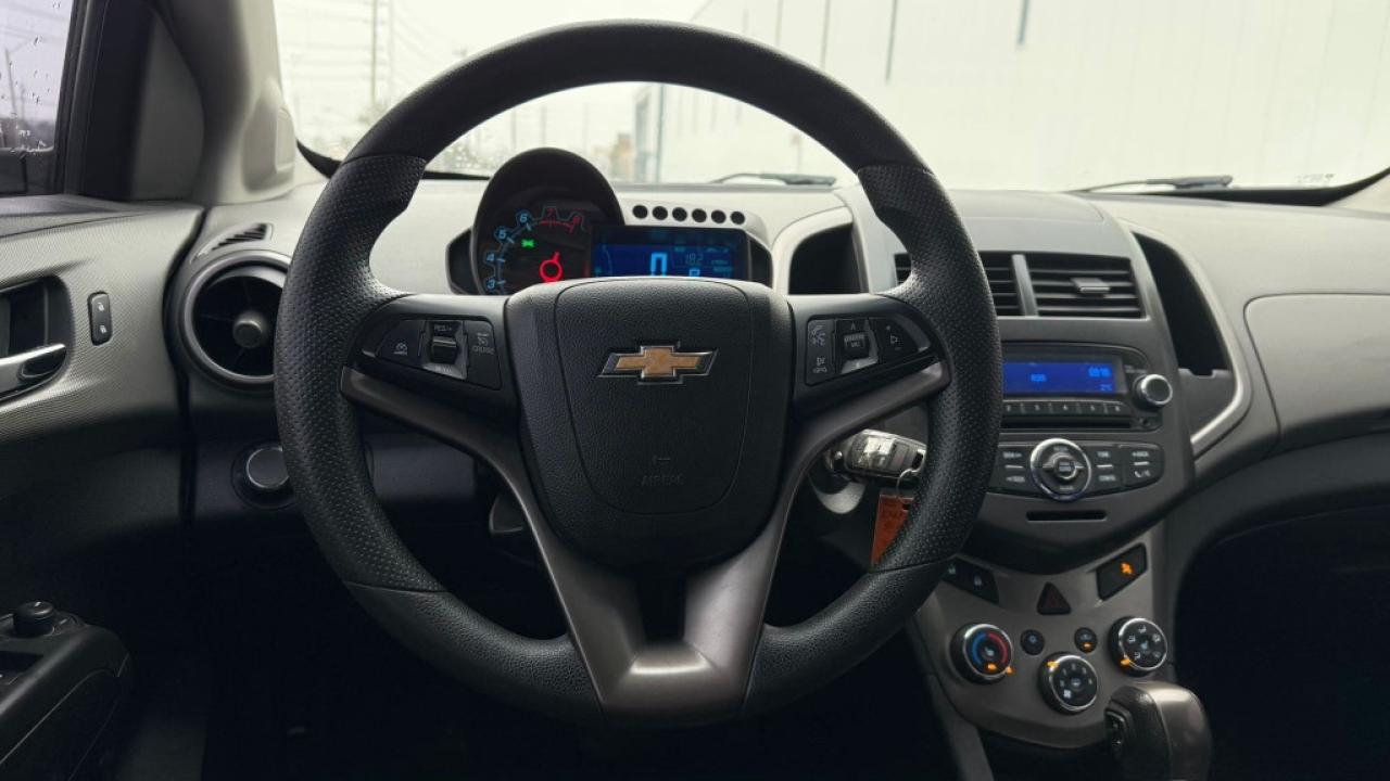 2014 Chevrolet Sonic 4DR SEDAN Photo