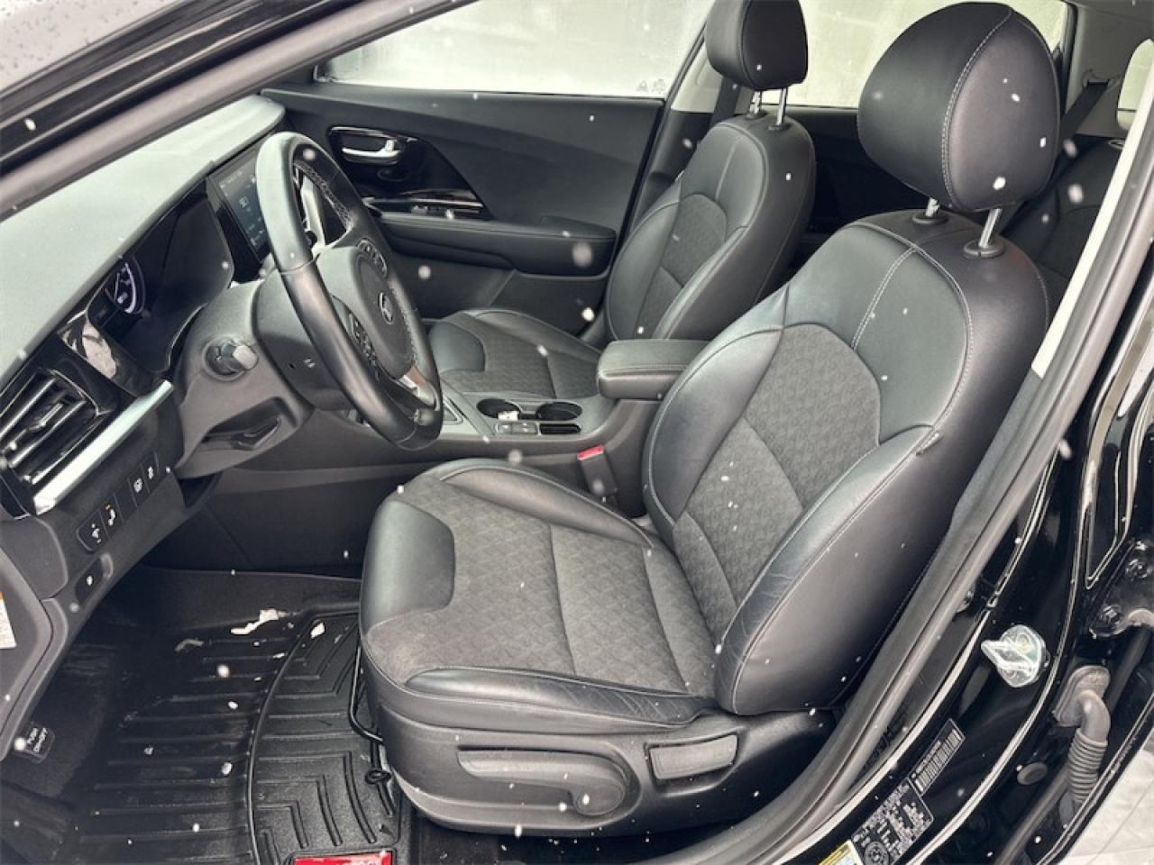 2020 Kia NIRO EX  Heated Seats - Low Mileage Photo