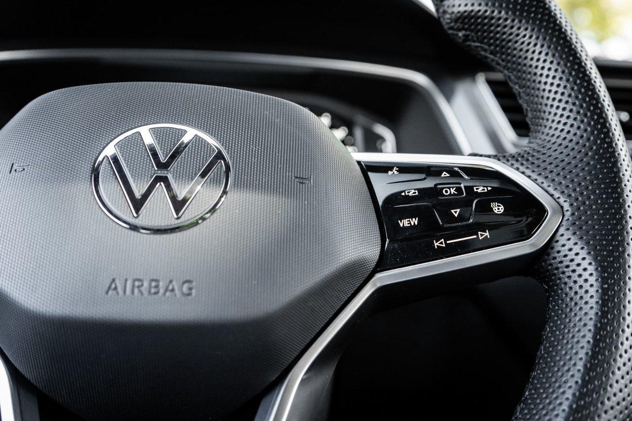 2022 Volkswagen Tiguan Highline R-line Photo