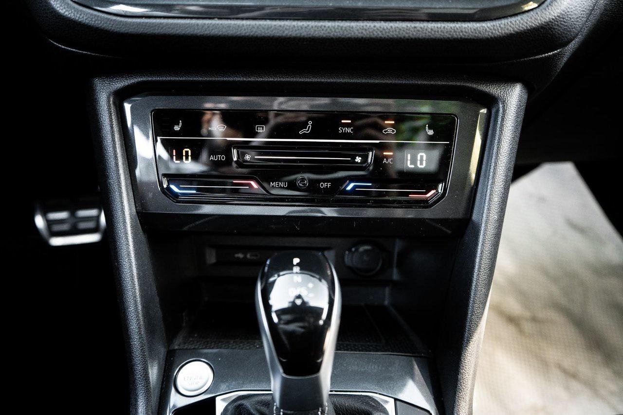 2022 Volkswagen Tiguan Highline R-line Photo