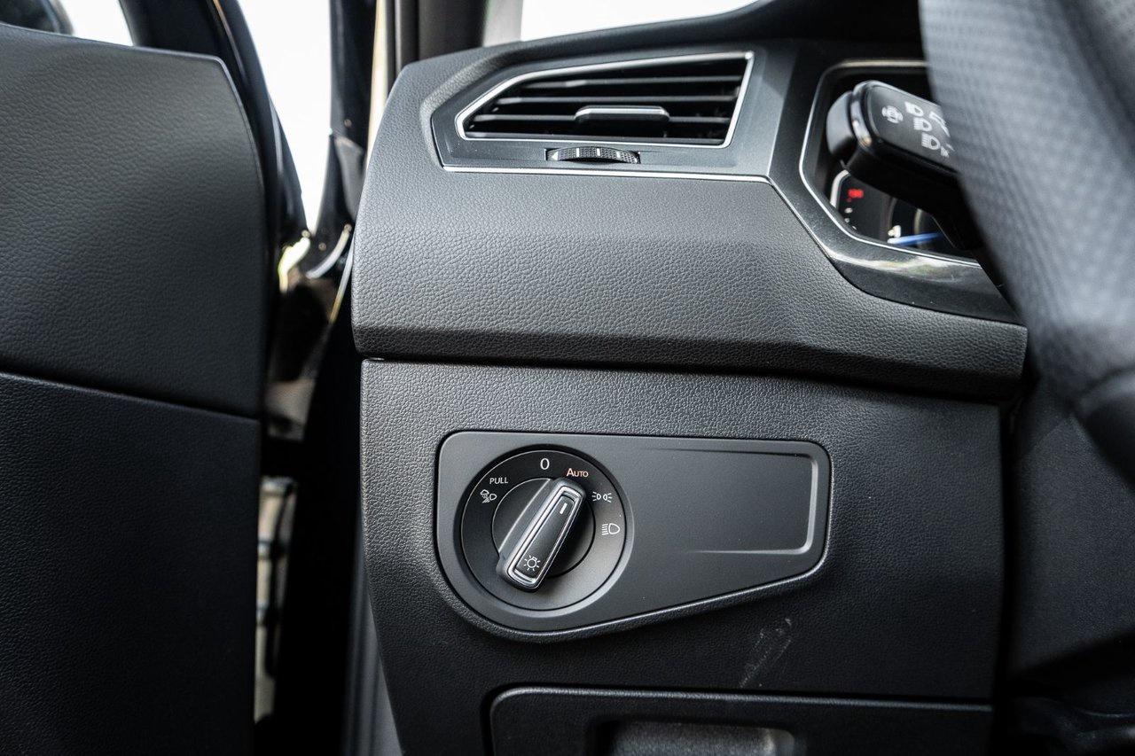 2022 Volkswagen Tiguan Highline R-line Photo