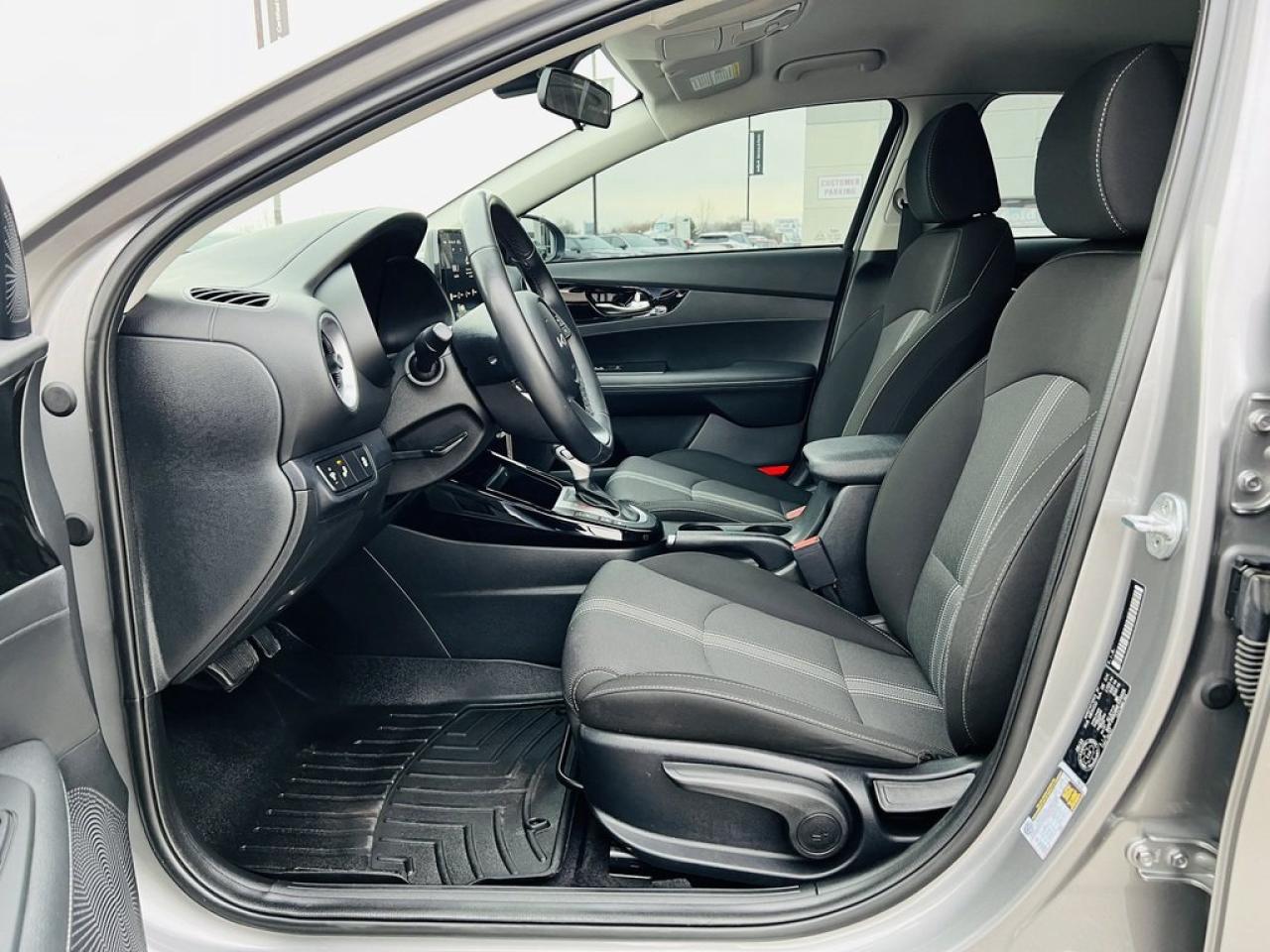 2022 Kia Forte EX Photo