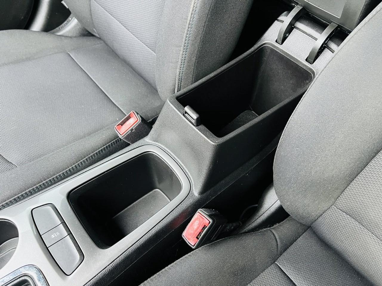 2017 Chevrolet Cruze LT Photo