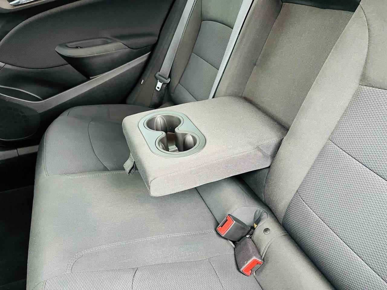 2017 Chevrolet Cruze LT Photo