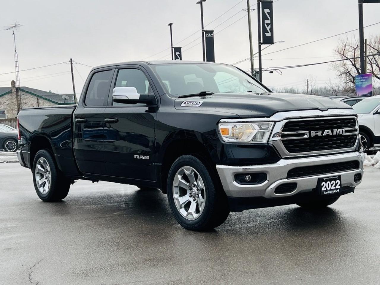 2022 RAM 1500 Big Horn Hemi Photo4