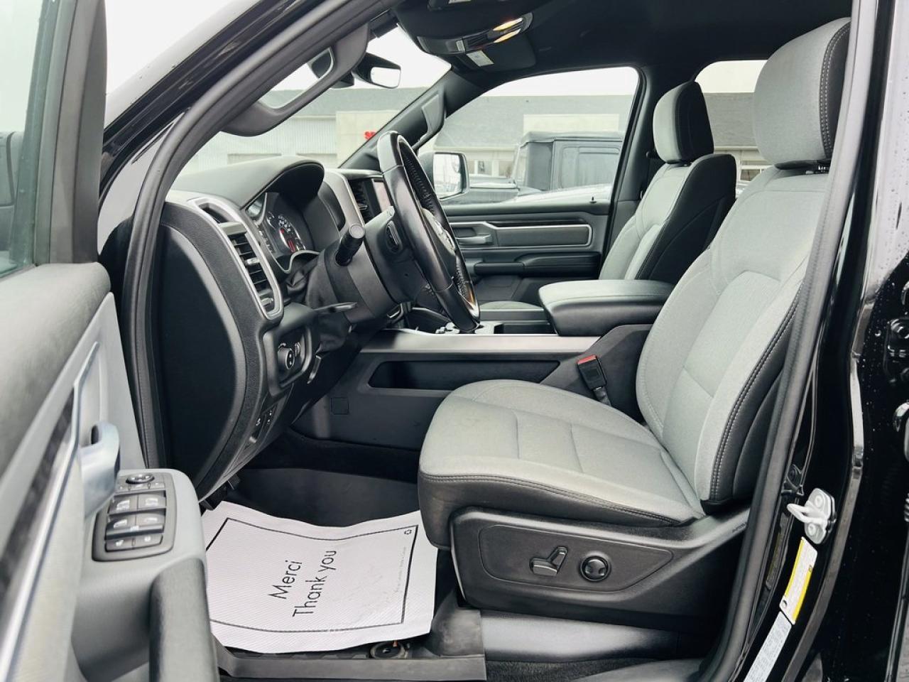 2022 RAM 1500 Big Horn Hemi Photo